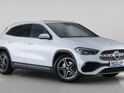 Used Mercedes GLA200 AMG Line Premium 163 HP (119 kW) 2022 White SUV