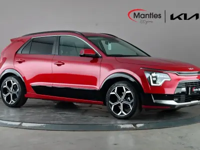Used Kia Niro 127 HP (93 kW) 2024 Red SUV
