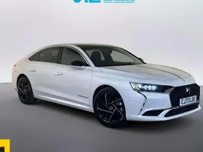 Used DS Automobiles DS9 Performance Line Plus 250 HP (183 kW) 2023 White Sedan