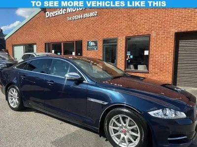 Używany Jaguar XJ Portfolio 275 KM (202 kW) 2010 Niebieski Sedan/Limuzyna