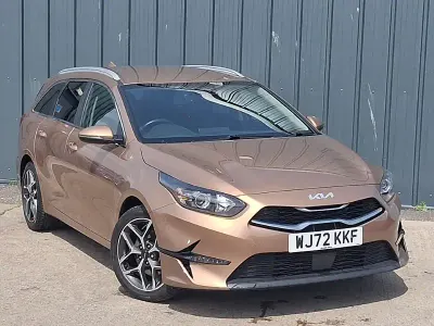 Used Kia Ceed 2022 Bronze Hatchback
