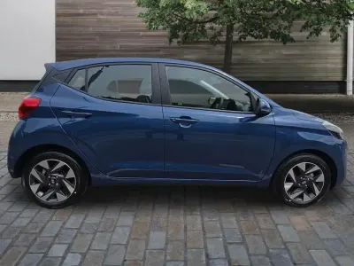 New Hyundai i10 Advanced 63 HP (46 kW) 2026 Blue Hatchback