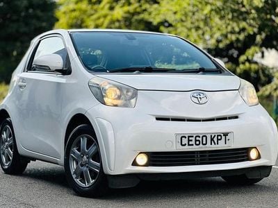 Toyota iQ