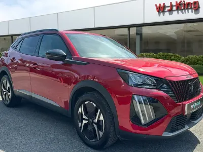 Used Peugeot 2008 Allure 130 HP (95 kW) 2024 Red SUV