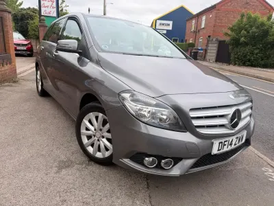 Begagnad Mercedes B180
