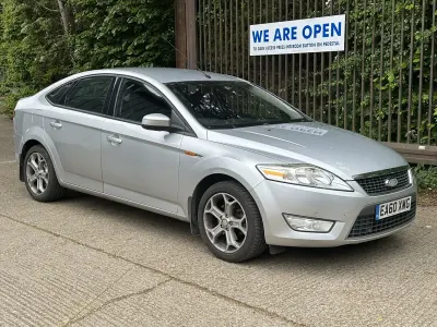 Second-hand Ford Mondeo Sport 145 CP (106 kW) 2010 Argintiu Hatchback