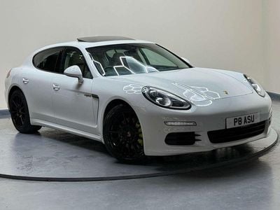 White Used 2014 Porsche Panamera S E-Hybrid Sedan | £23,495