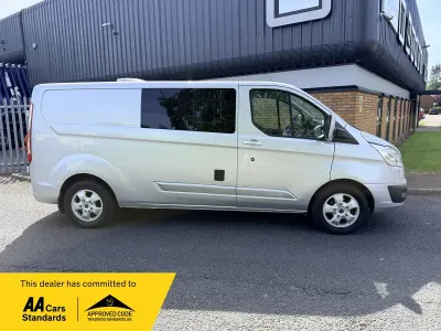 Used Ford Transit Custom Limited 170 HP (125 kW) 2018 Silver Van