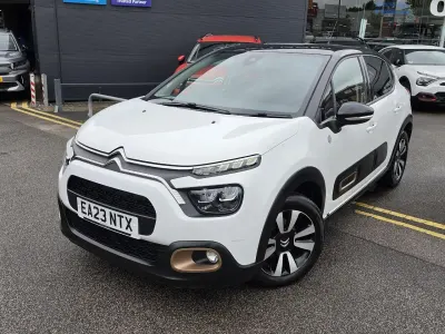Używany Citroën C3 PureTech 108 KM (79 kW) 2023 Biały Hatchback
