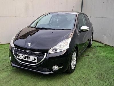 Used Peugeot 208 Style 2014 Black Hatchback