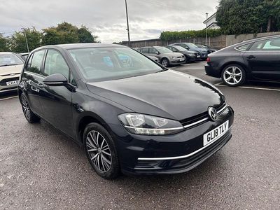 Black Used 2018 VW Golf VII SE Hatchback | £11,499 (Fair price)