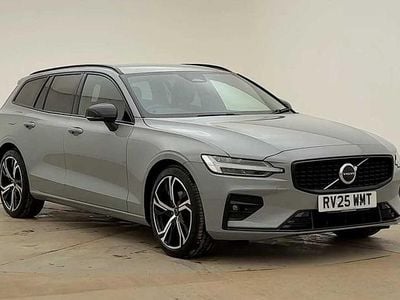 Usado Volvo V60 Plus 2025 Cinzento Carrinha