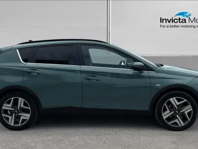 Used Hyundai Bayon Premium 120 HP (88 kW) 2023 Mangrove green pearl SUV
