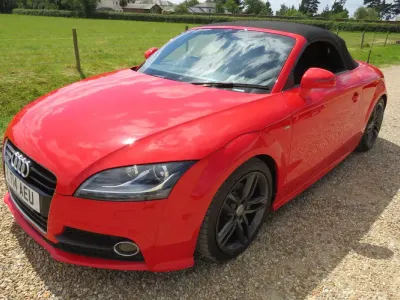 Begagnad Audi TT Sport 184 HK (135 kW) 2014 Röd Sportkupé