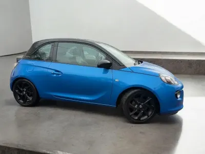 Używany Vauxhall Adam 2018 Niebieski Hatchback