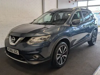 Used Nissan X-Trail Tekna 130 HP (95 kW) 2017 Blue SUV