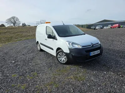 Used Citroën e-Berlingo 75 HP (55 kW) 2018 White