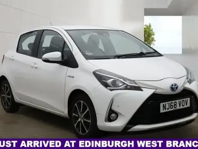 Used Toyota Yaris Hybrid 101 HP (74 kW) 2019 Hatchback