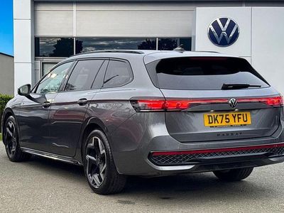 Used VW Passat R-line 147 HP (108 kW) 2025 Grey Estate