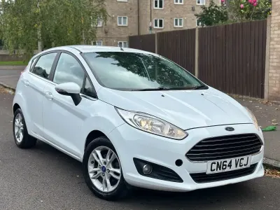 Used Ford Fiesta Zetec 2014 White Hatchback