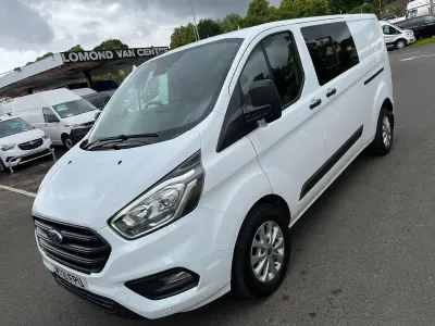 Käytetty Ford Transit Custom Trend 130 HP (95 kW) 2021 Valkoinen Farmari