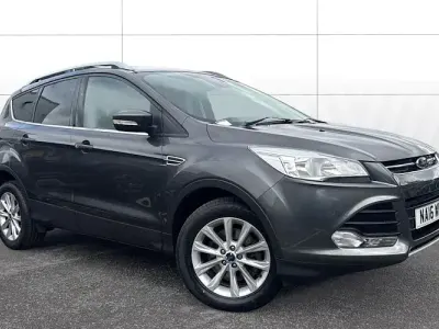 Usado Ford Kuga Titanium 150 CV (110 kW) 2016 Gris SUV