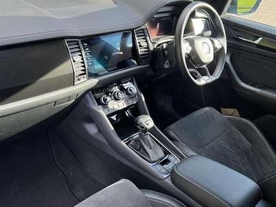 Used Skoda Kodiaq SportLine 190 HP (139 kW) 2023 Race blue metallic SUV