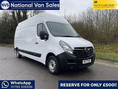 Used Vauxhall Movano Edition 135 HP (99 kW) 2021 White MPV