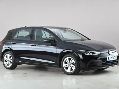 Second-hand VW Golf VIII Life 2022 Negru Hatchback