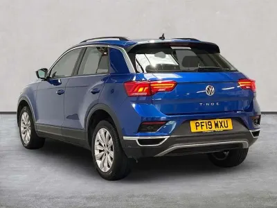 Used VW T-Roc SE 115 HP (84 kW) 2019 Blue SUV