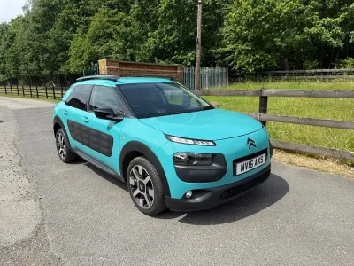 Used Citroën C4 Cactus Flair 82 HP (60 kW) 2016 Blue Hatchback