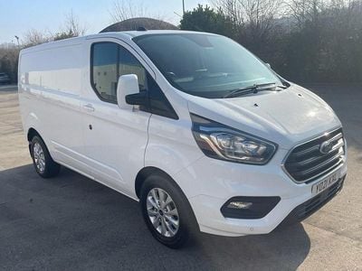 Used Ford Transit Custom Limited 130 HP (95 kW) 2021 White Van