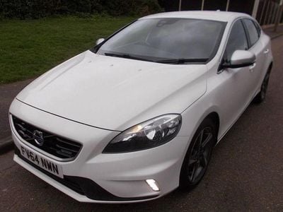 Used Volvo V40 R-Design 115 HP (84 kW) 2014 White Hatchback