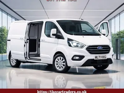 Begagnad Ford Transit Custom Limited 2021 Vit Van