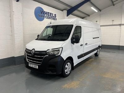White Used 2023 Renault Master Business Van | £14,290 (Fair price)