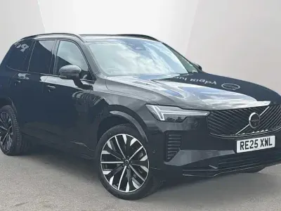Usado Volvo XC90 Ultra 250 HP (183 kW) 2025 SUV