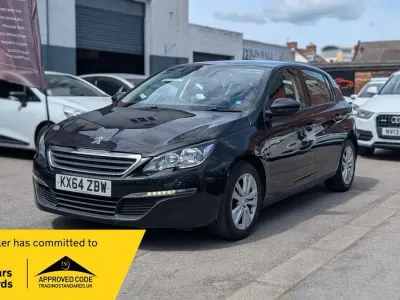 Begagnad Peugeot 308 Active 2014 Svart Halvkombi