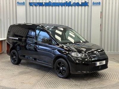 Used VW Caddy Maxi 102 HP (75 kW) 2022 Black MPV