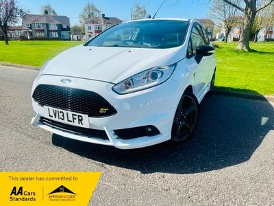 Used Ford Fiesta ST 2013 White Hatchback