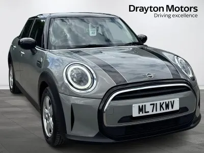 Used Mini Cooper Classic 136 HP (100 kW) 2021 Grey Hatchback