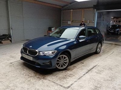 Used BMW 330e Performance 288 HP (211 kW) 2022 Blue Estate
