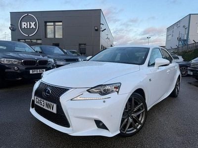 Used Lexus IS300h Sport Line 223 HP (164 kW) 2013 White Sedan