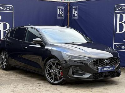 Black Used 2023 Ford Focus ST Hatchback | £23,999 (Fair price)