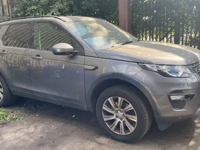 Used Land Rover Discovery Sport SE 180 HP (132 kW) 2016 Grey SUV