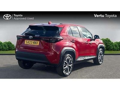 Used Toyota Yaris Cross 113 HP (83 kW) 2023 Red SUV
