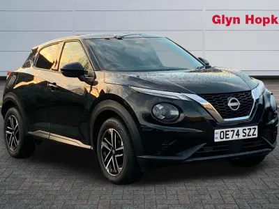 Używany Nissan Juke N-Connecta 2024 Czarny SUV