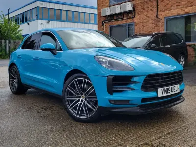 Used Porsche Macan 354 HP (260 kW) 2019 Blue SUV