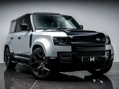 Used Land Rover Defender S 250 HP (183 kW) 2022 Silver SUV