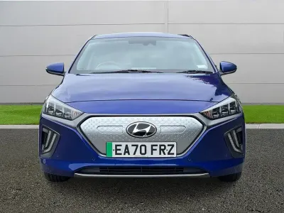 Usado Hyundai Ioniq Premium SE 100 kW (136 CV) 2020 Azul Utilitario