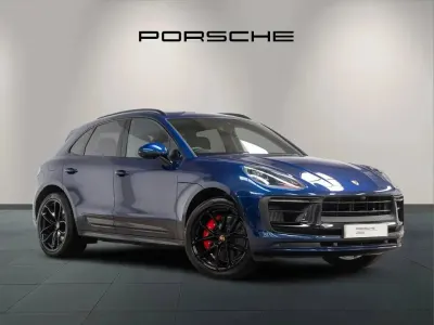 Used Porsche Macan 434 HP (319 kW) 2025 Blue SUV
